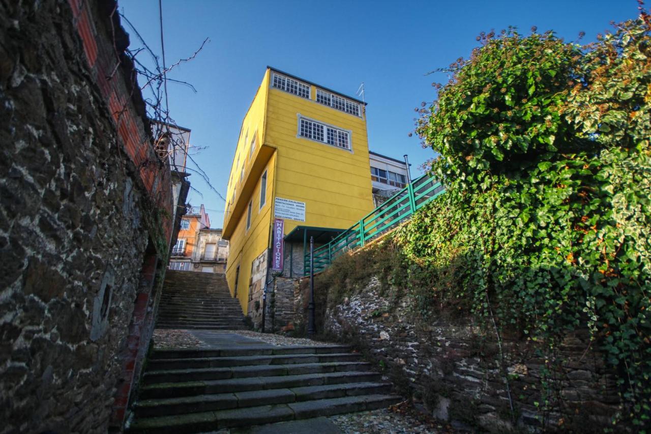 Escalinata Hostal *